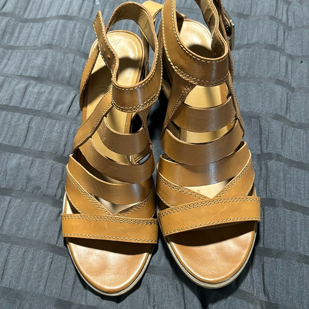 Franco Sarto Tan 8m